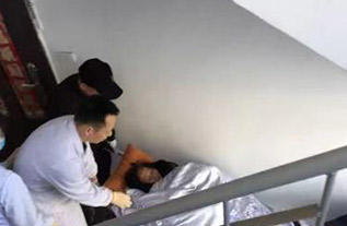 阜康市病人院后返乡